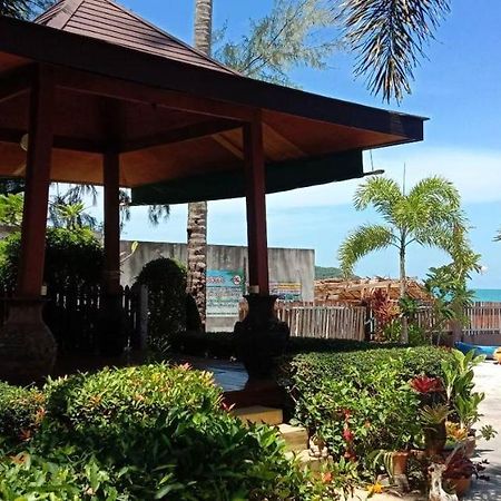 Lipa Bay Resort Lipa Noi Exterior photo